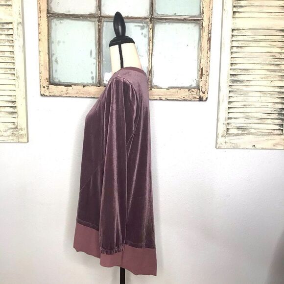 Cute & Comfy Oversized Value Long Sleeve Crewneck - Picture 2 of 11